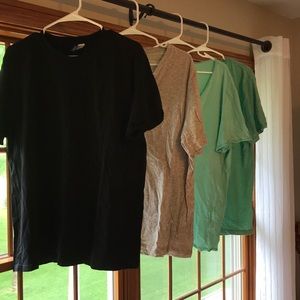4 for 1 H&M Basic T’s